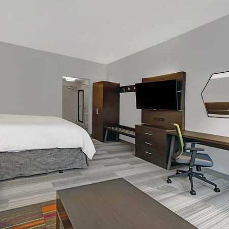 Holiday Inn Express - Milwaukee Downtown By Ihg Екстер'єр фото