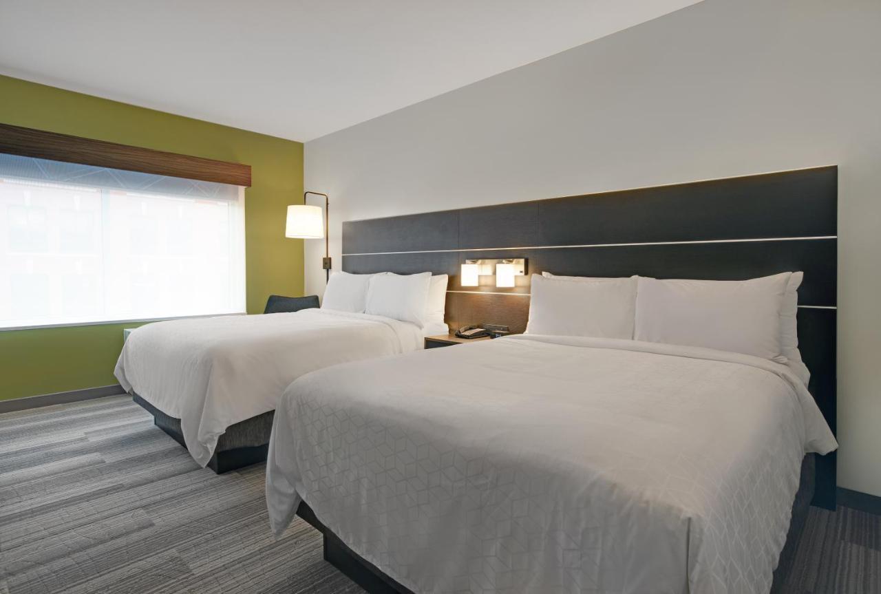 Holiday Inn Express - Milwaukee Downtown By Ihg Екстер'єр фото