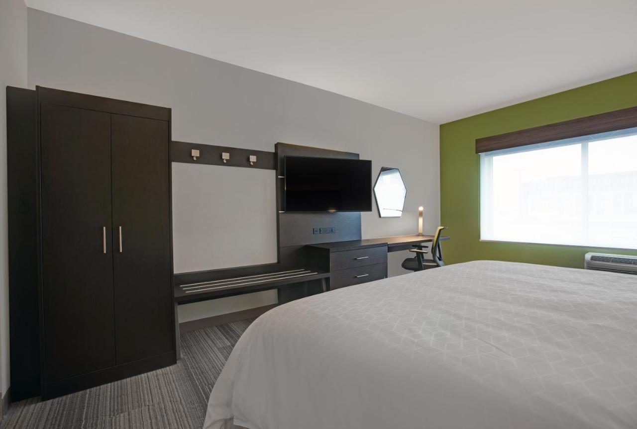 Holiday Inn Express - Milwaukee Downtown By Ihg Екстер'єр фото